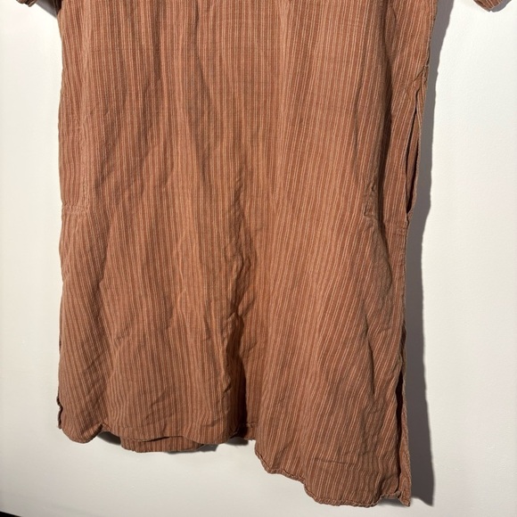 Natural Desi Button Neck Short Sleeve Tunic - Picture 3 of 5
